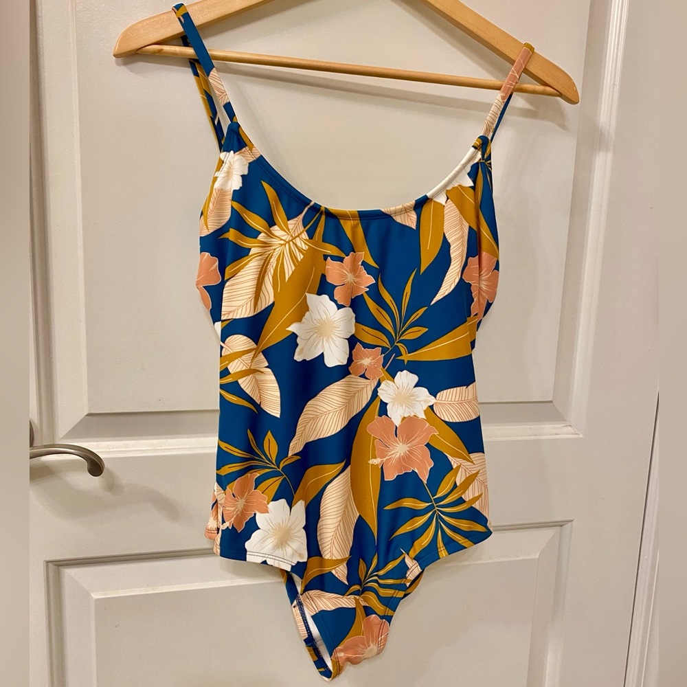 Kona Sol one piece bathing suit - Medium